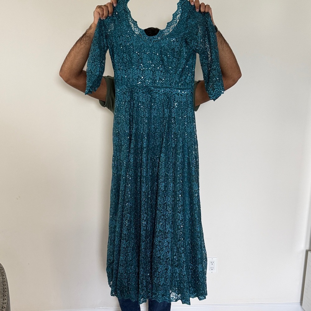 Elegant Teal Lace Dress